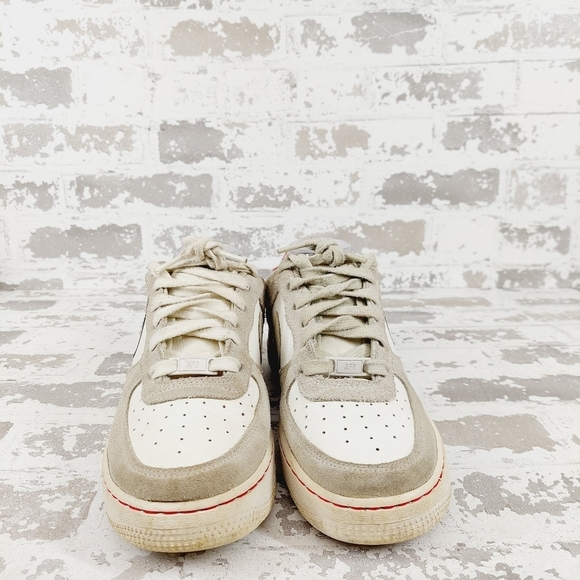 Nike Air Force 1 LV8 S50 Light Stone University Red Athleisure Sneakers W292 - Picture 3 of 10